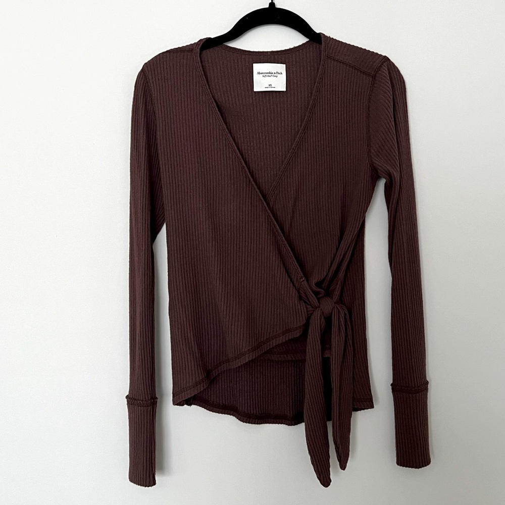 Abercrombie brown cozy sweater wrap top XS